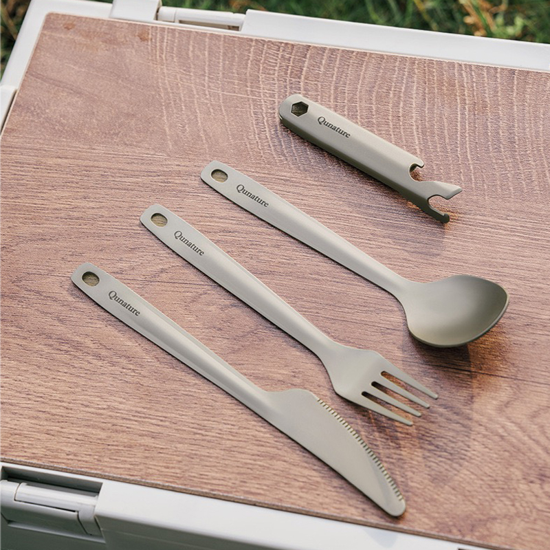 Set di posate in titanio puro  - Camping Cooking Knife Set recensione e prezzo