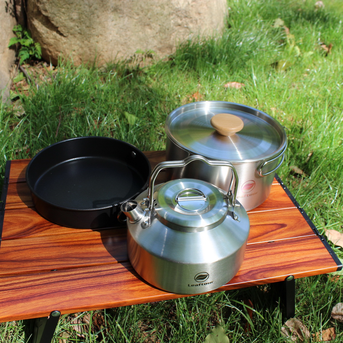 Set di pentole da campeggio in - Camping Cooking Set Large recensione e prezzo