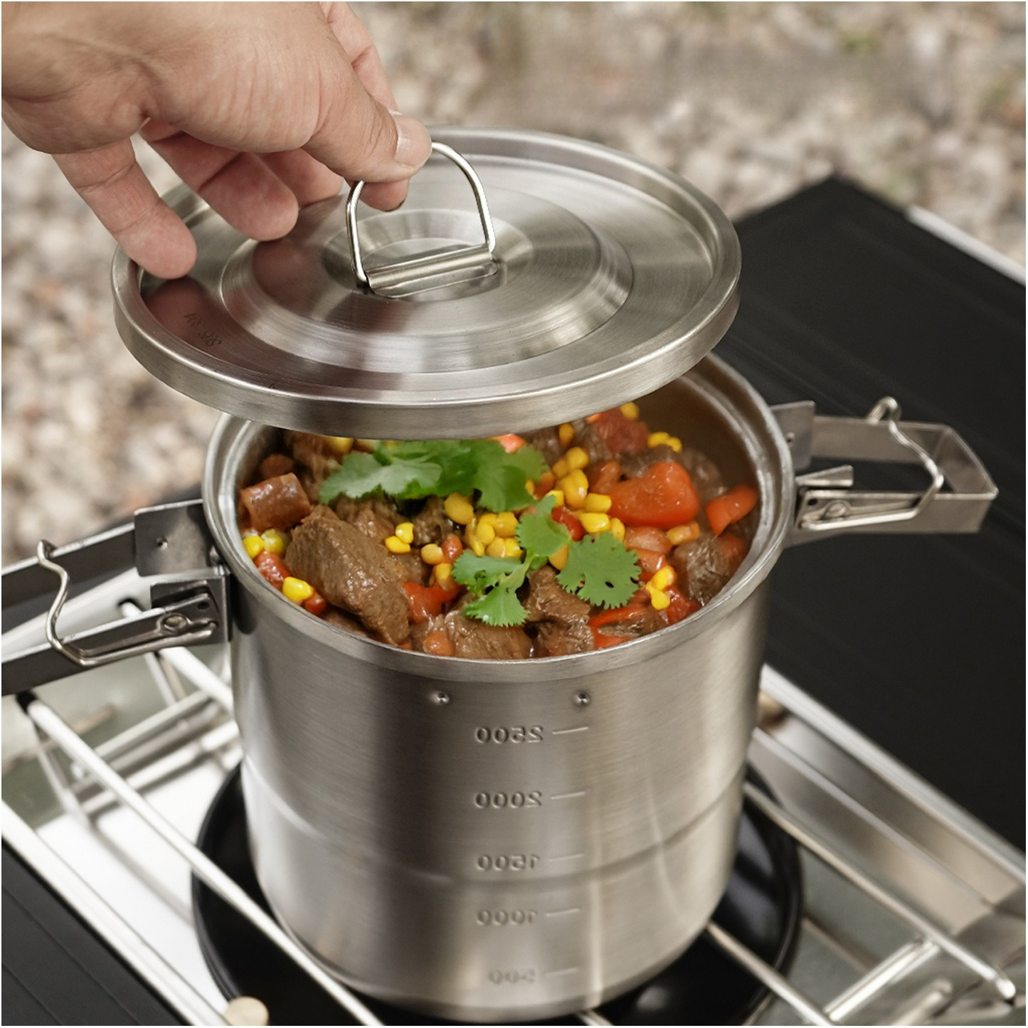 Pentole e padelle da esterno i - Camping Hanging Cooking Pot recensione e prezzo