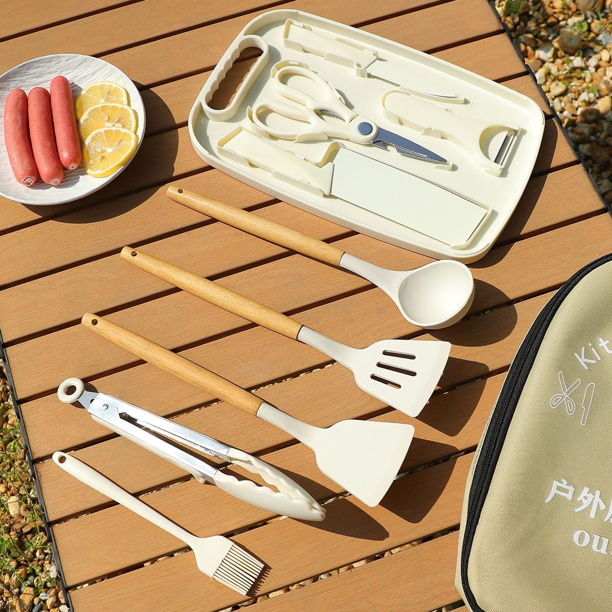 Set da picnic portatile all'ap - Camping Cooking Knife Set recensione e prezzo