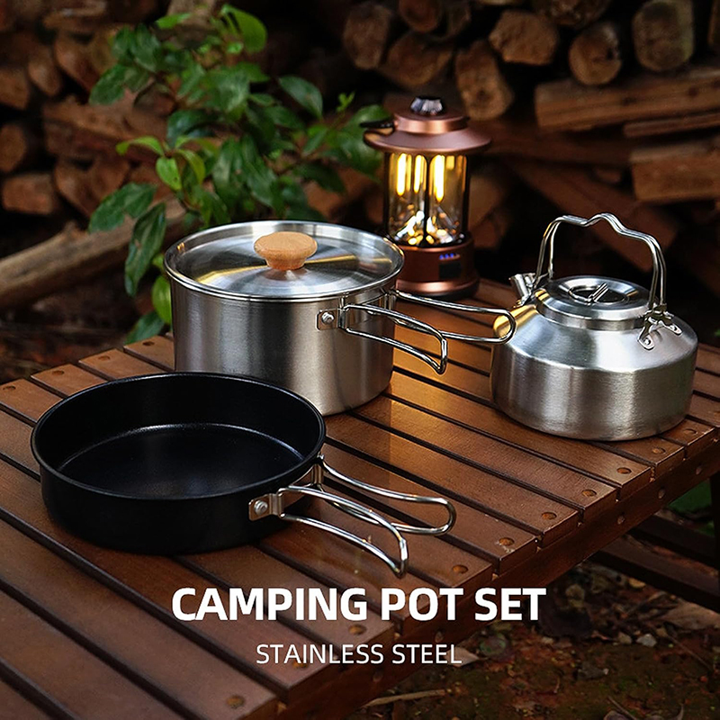 Set di Pentole da Campeggio in - Camping Cooking Set With Kettle recensione e prezzo